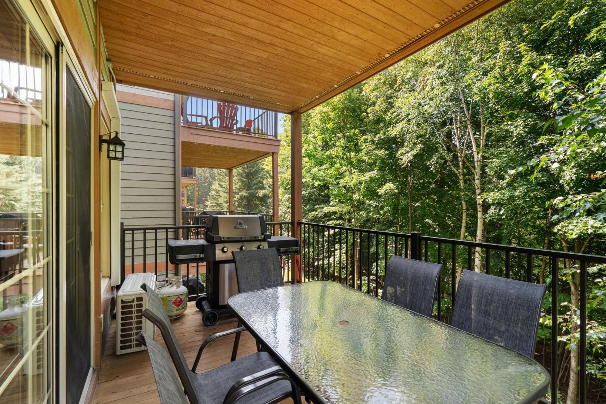Les Falaises Tremblant - Ski Inout Condo W2Bdrs Mont-Tremblant Ngoại thất bức ảnh